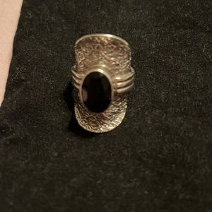 Hammered 925 Sterling Silver, Black Spinel Oval Ring